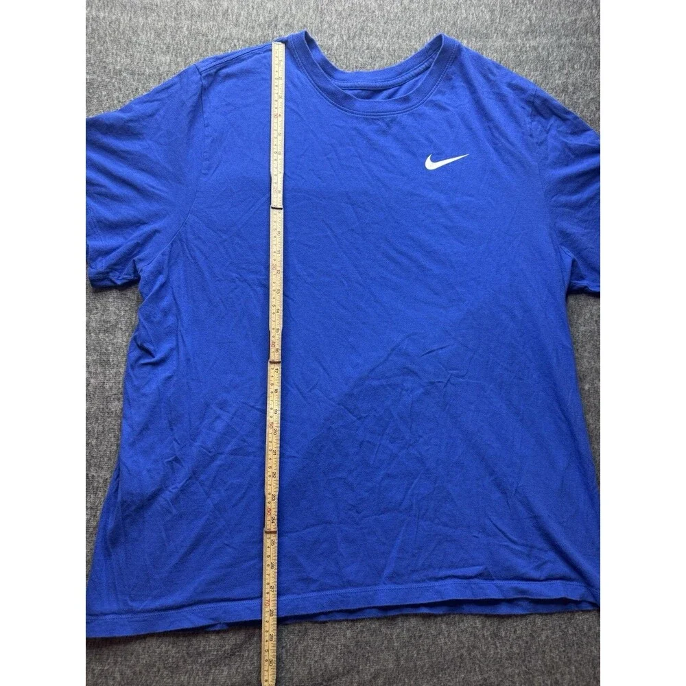 Nike Shirt Mens XXL Blue Short Sleeve Crewneck Tagless Cotton Sports Logo Tee